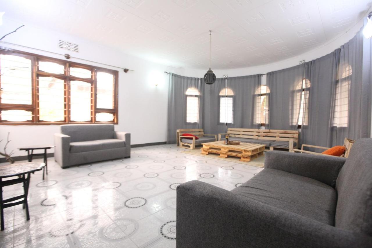 مبيت وإفطار أروشا Safari Adventures-House المظهر الخارجي الصورة